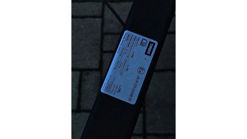 Nosič kol na tažné zařízení Thule Velospace XT 939 + adapter pro čtvrté kolo