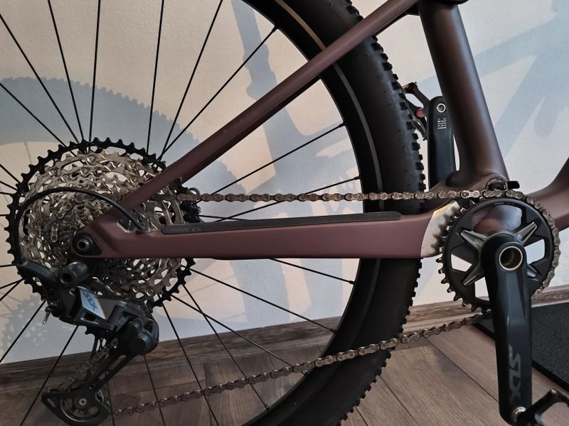 Canyon Cf6 karbon 2022