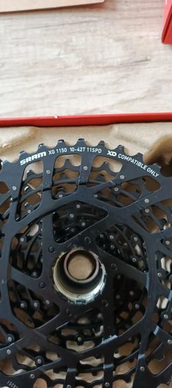Prodám 11 rychlostní kazetu Sram XG-1150