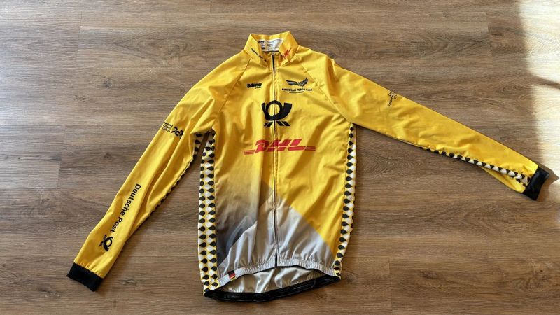 Sada cyklo oblečení + helma Abus