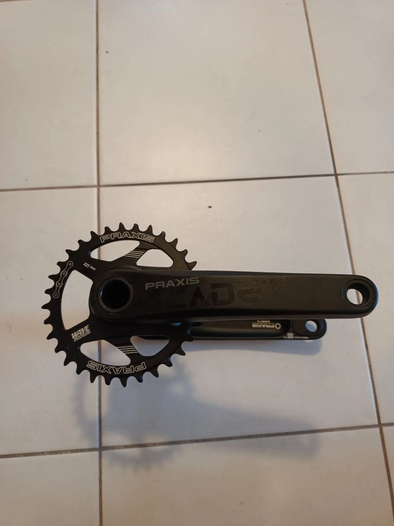 Kliky Praxis Works Cadet