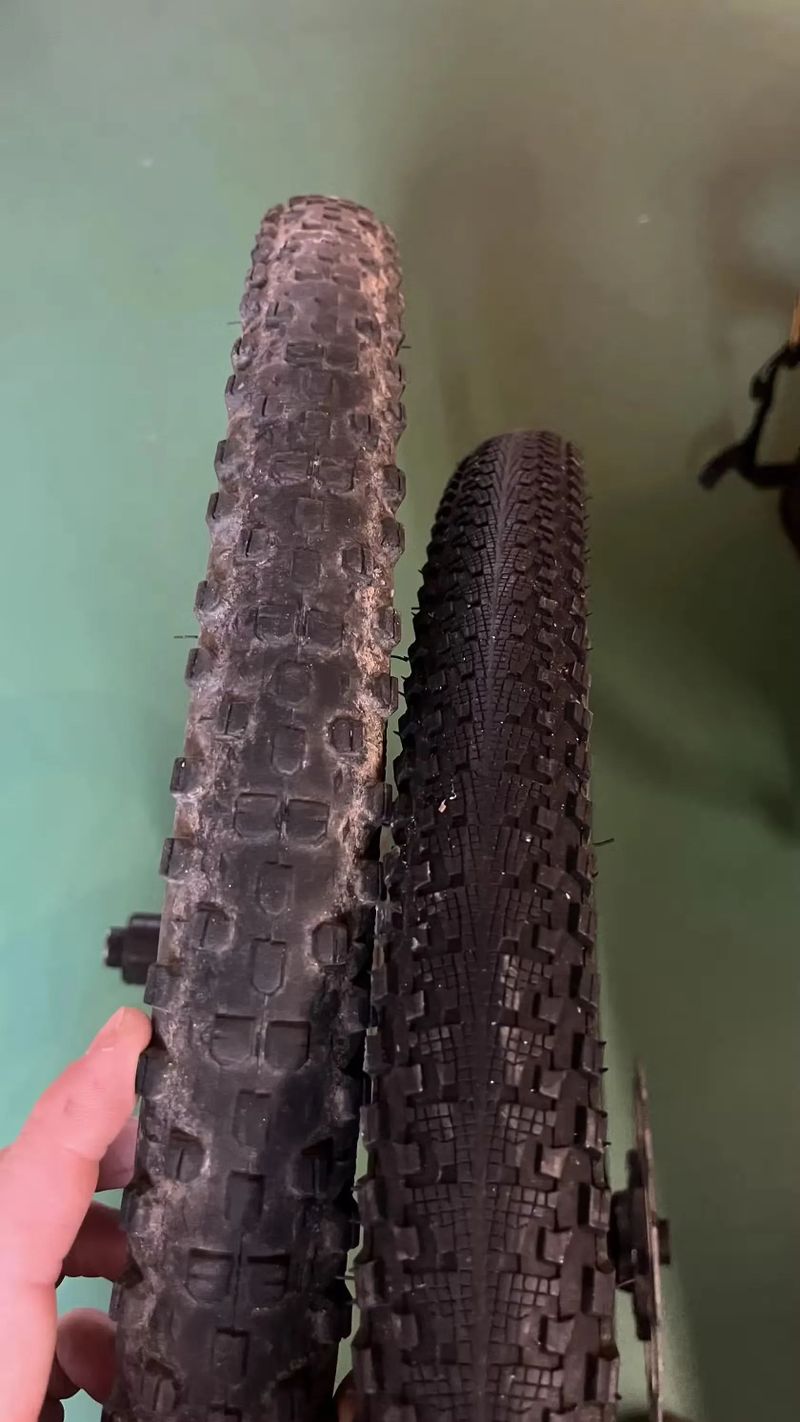 Zapletáná kola 27,5 JALCO SR240 6505D 32 děr