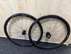 Zapletená kola Orbea Oquo Road Performance