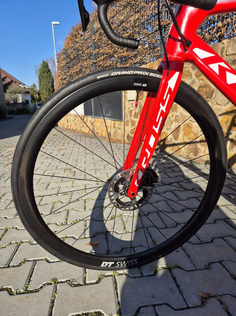 Kross Vento team edition