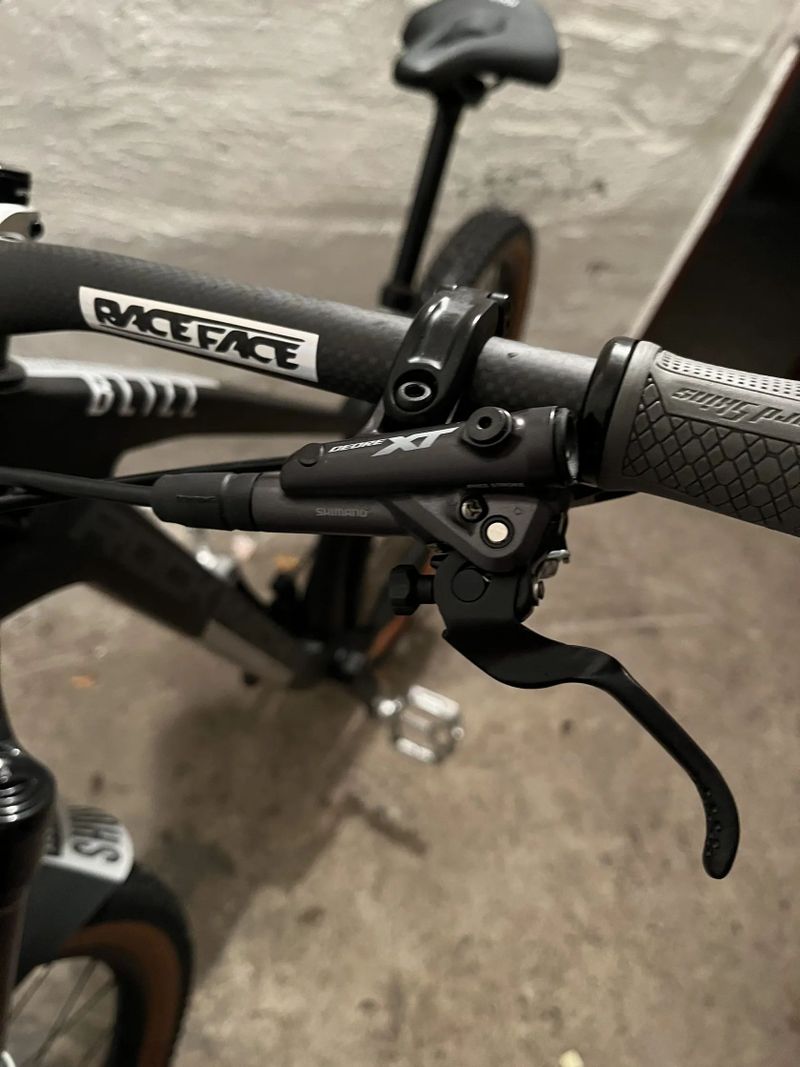 Rock Machine Blizz CRB 50-29 černá/stříbrná