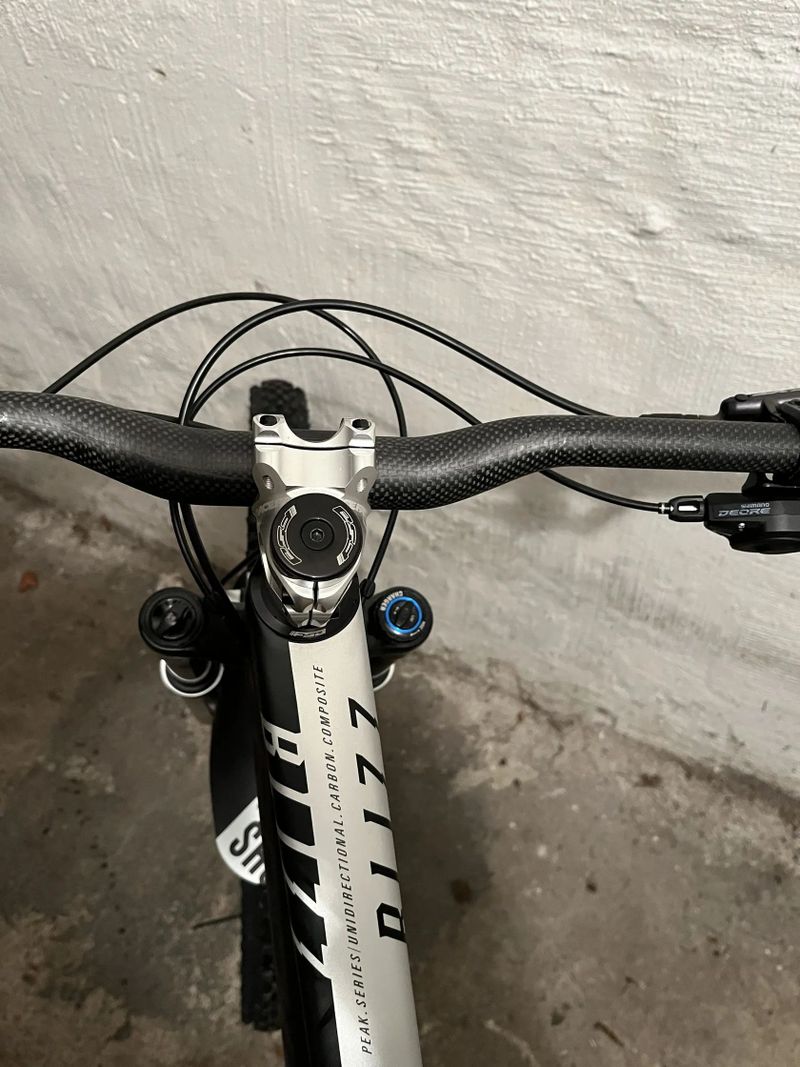 Rock Machine Blizz CRB 50-29 černá/stříbrná