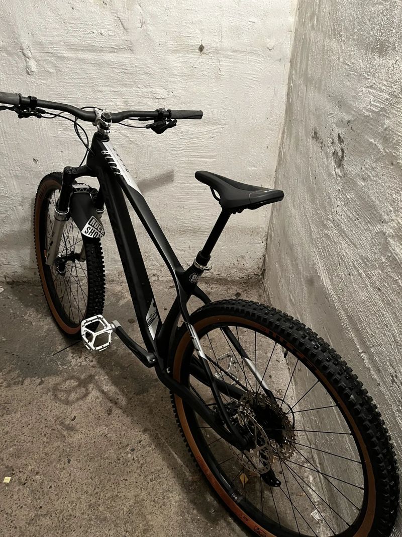 Rock Machine Blizz CRB 50-29 černá/stříbrná