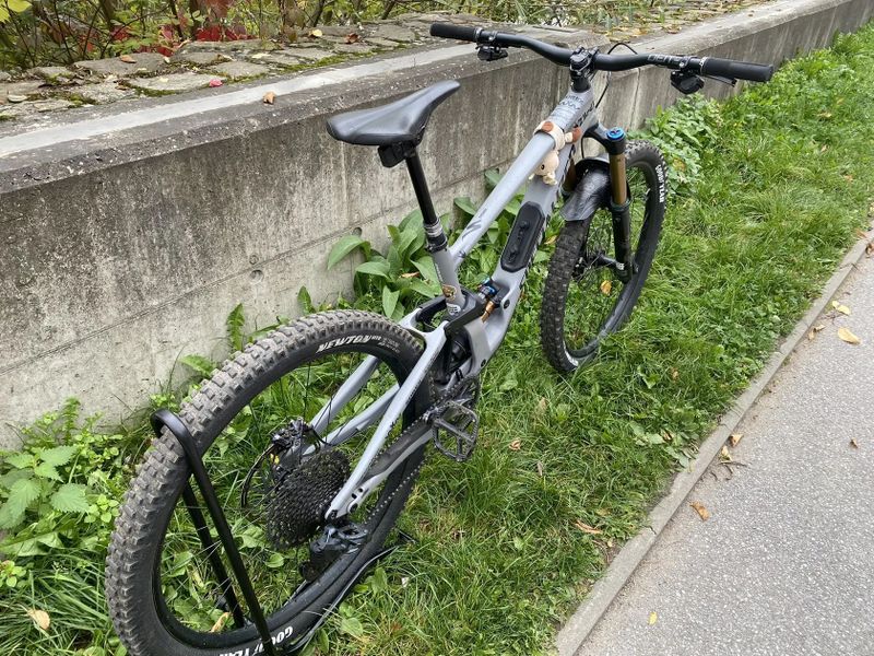 Specialized enduro comp