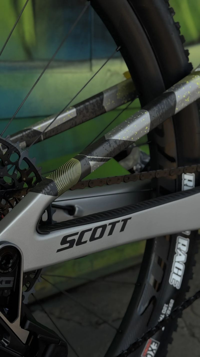 Scott Spark RC World Cup - Flight attendant, Wattmeter, ježděno 2 měsíce, záruka