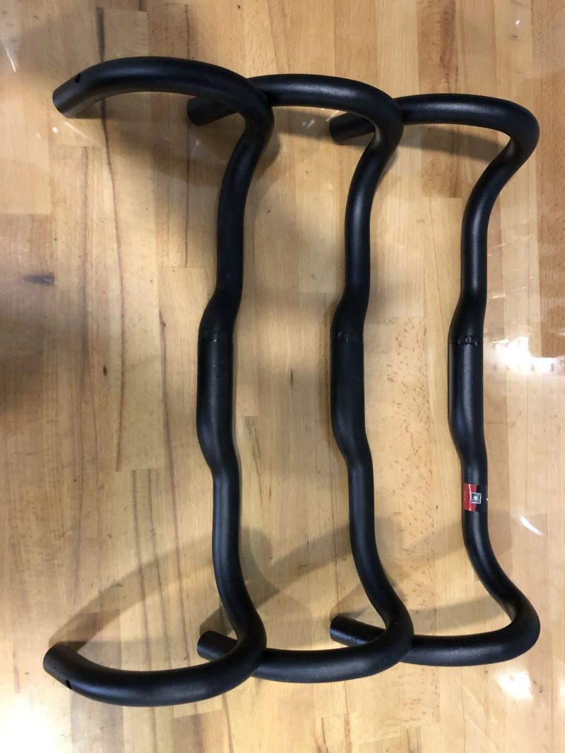 ŘÍDÍTKA SPECIALIZED HOVER 42 CM