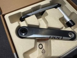 Karbonové kliky Sram RED DUB SL 175