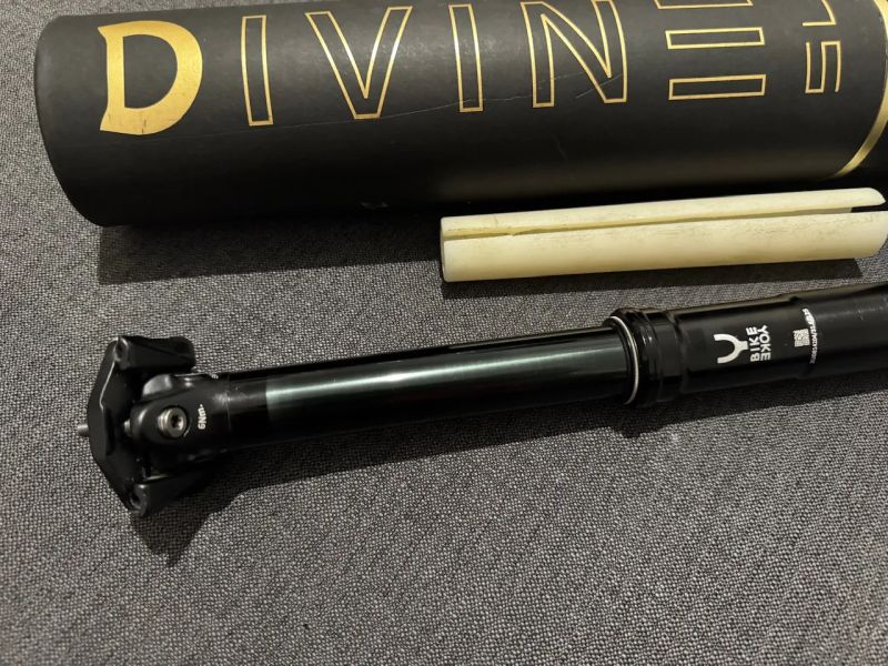 Teleskopická sedlovka Bike Yoke Divine SL 125/31,8