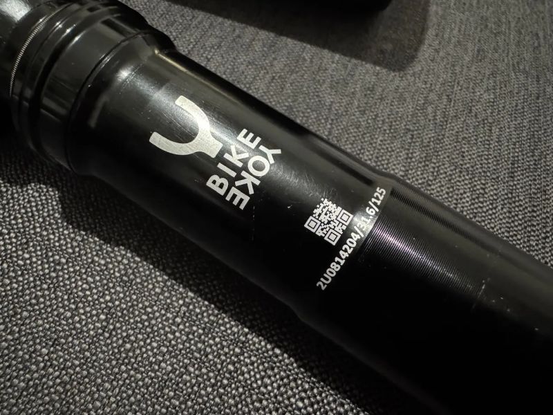 Teleskopická sedlovka Bike Yoke Divine SL 125/31,8