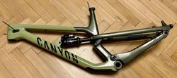 Canyon Spectral CF8 29” vel L