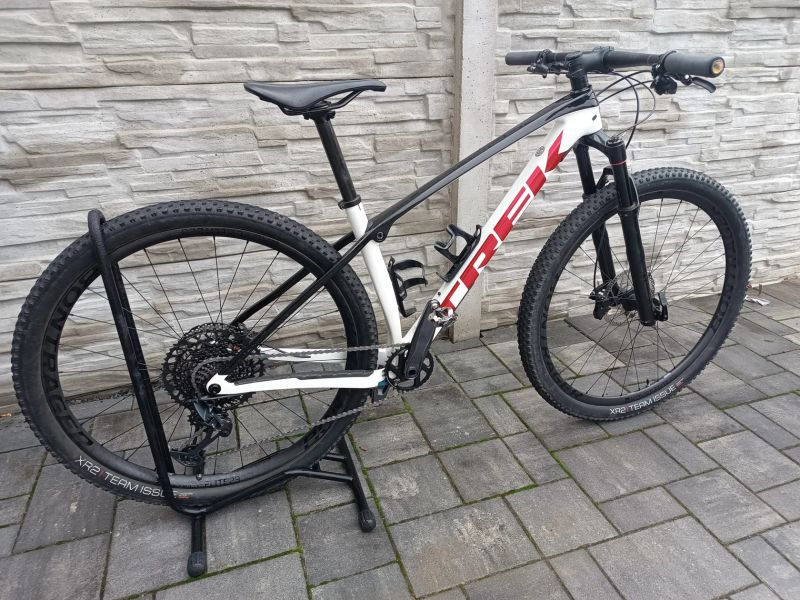 Trek Procaliber 9.7 karbonová kola kovee