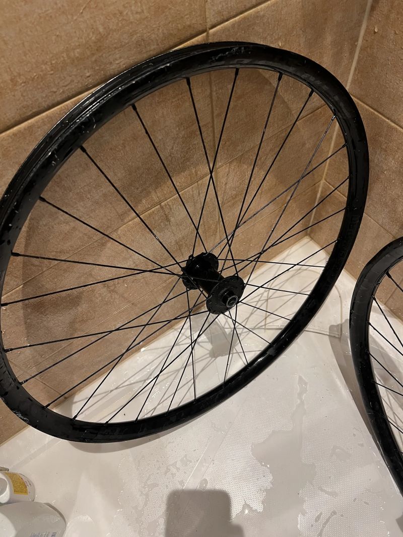 Prodám kola bontrager line comp