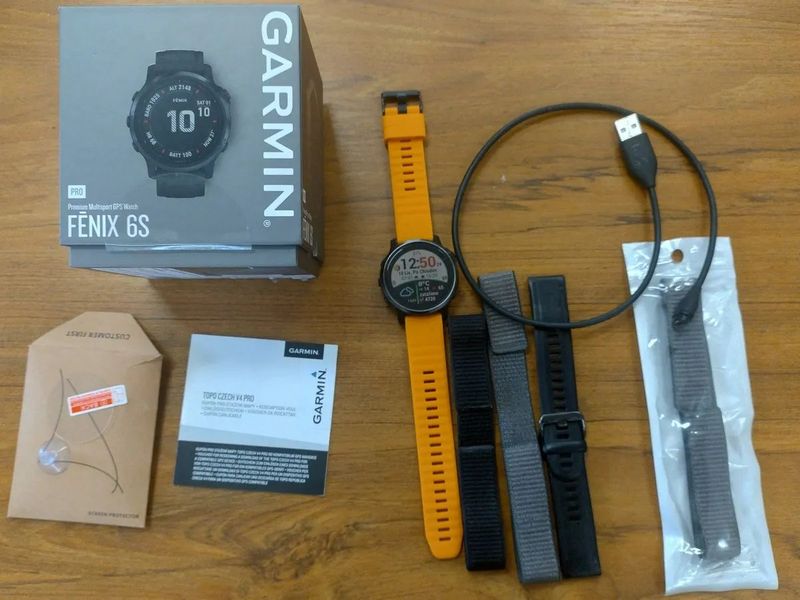Garmin fenix 6s PRO Glass, Black/Black Band (MAP/Music)