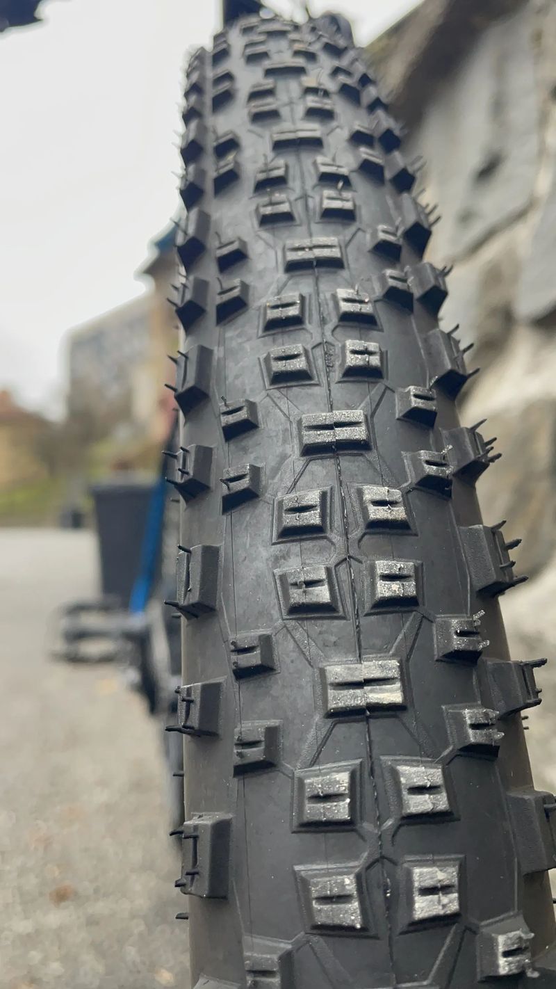 Karbonové horské kolo Cannondale Lefty FSI 29