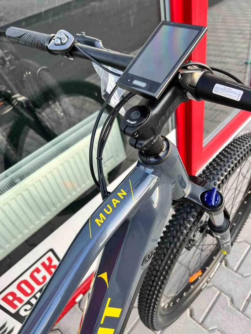 🔥🔥 SLEVA 26.000 -46% 🔥🔥 eMTB LEVIT MUAN MX 3 over black pearl M