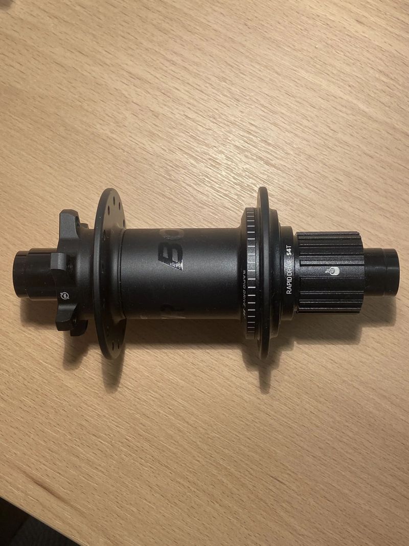 NOVÉ NÁBOJE BONTRAGER ELITE Boost Microspline