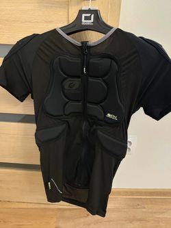 Chránič "páteřák O´Neal BP krátký rukáv černá L