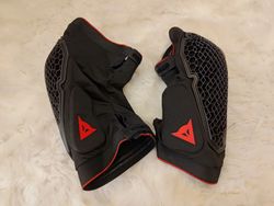 Dainese Trail Skins Pro Black M Chrániče