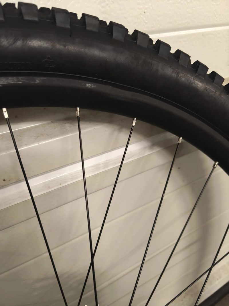 Prodám komplet zadní kolo