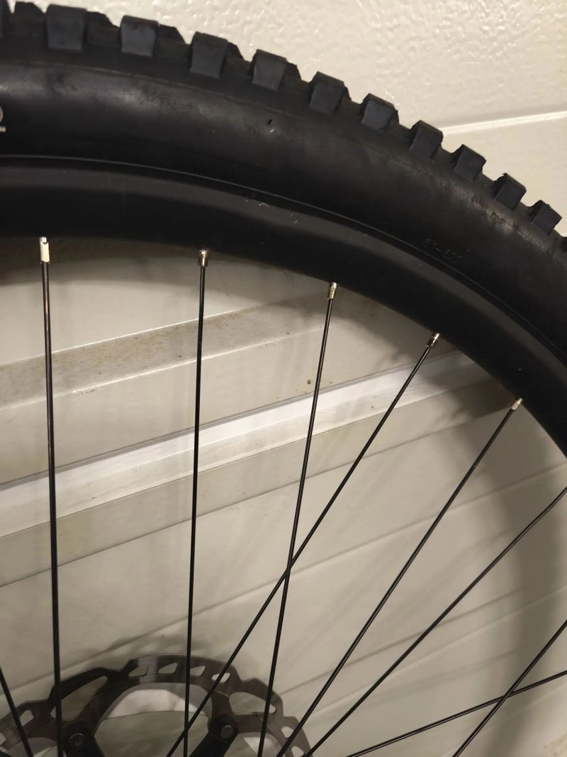 Prodám komplet zadní kolo