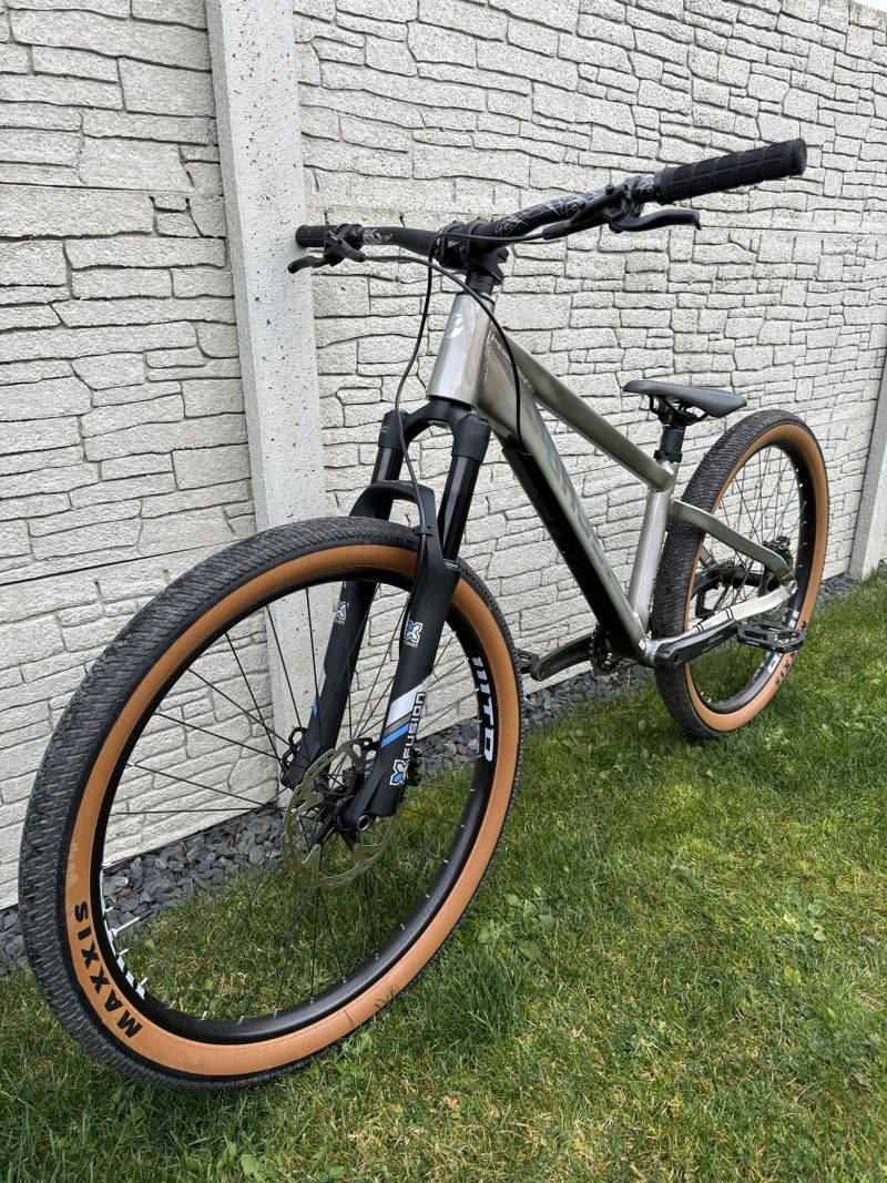 Dirt kolo Ghost Nirvana 4x