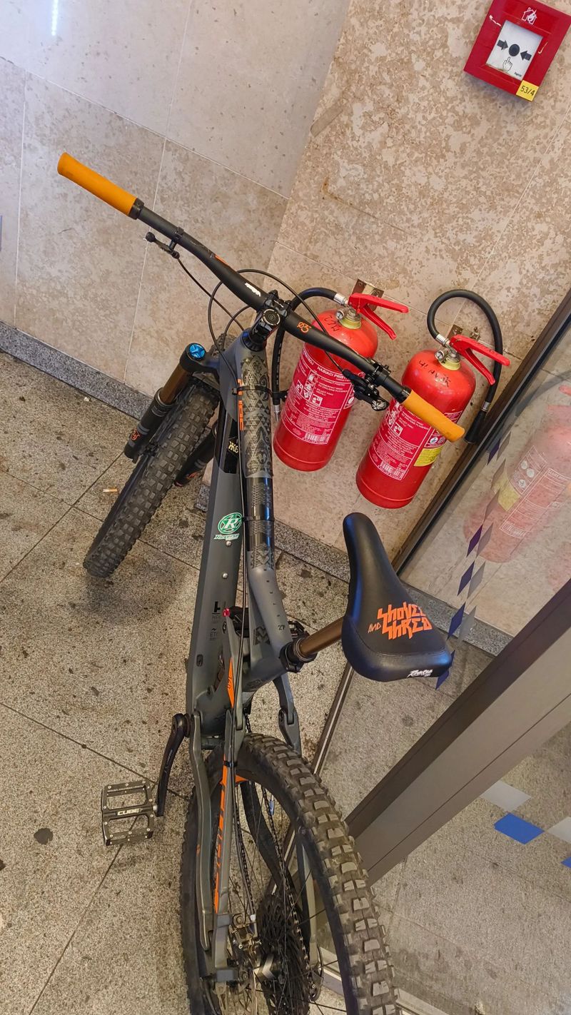 (‼️PŘEDBĚŽNĚ) Cube Stereo 140 | Factory, Sram GX Eagle