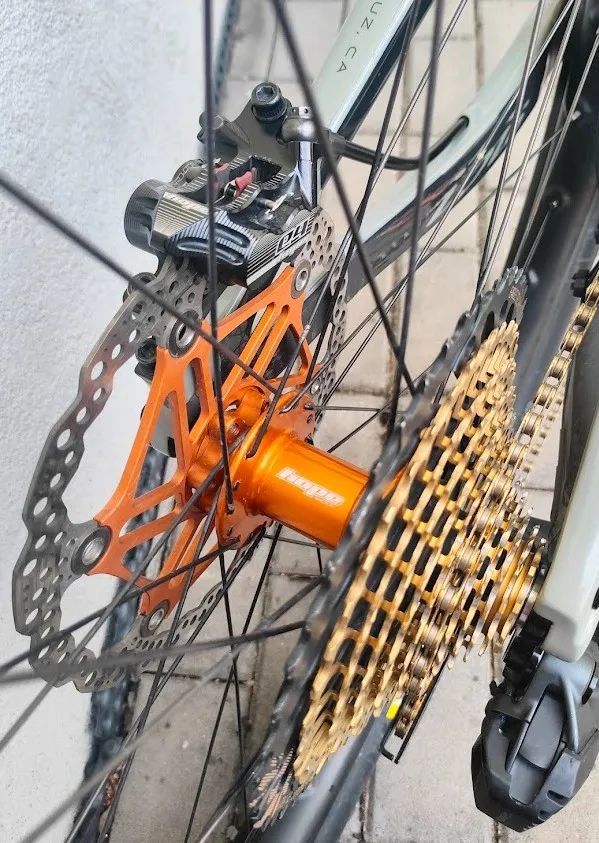 Ibis Ripmo V2, tlumič Intend Hoover, velikost L - Top Stav!