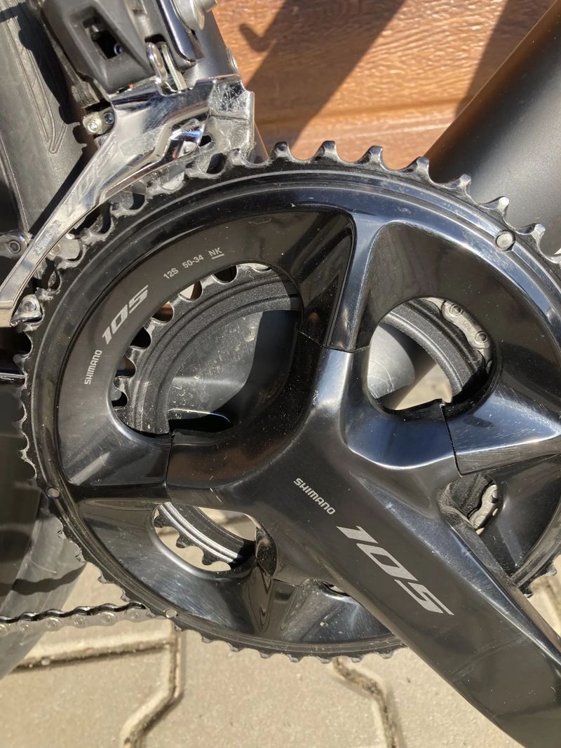 Silniční karbonové kolo Cube Attain