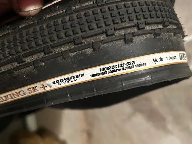 Panacer Gravelking+ 700x32C (32-622) - cena je za pár