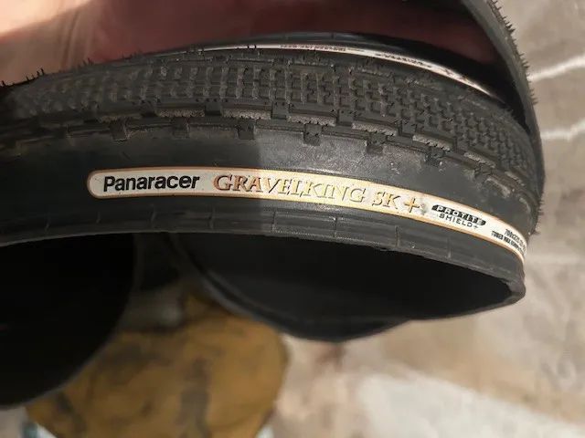 Panacer Gravelking+ 700x32C (32-622) - cena je za pár