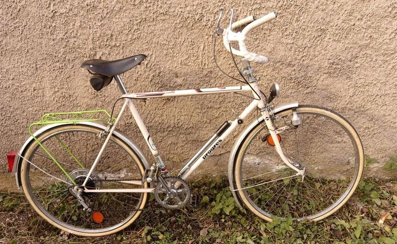 Prodám, dnes již spíše retro kolo Progress