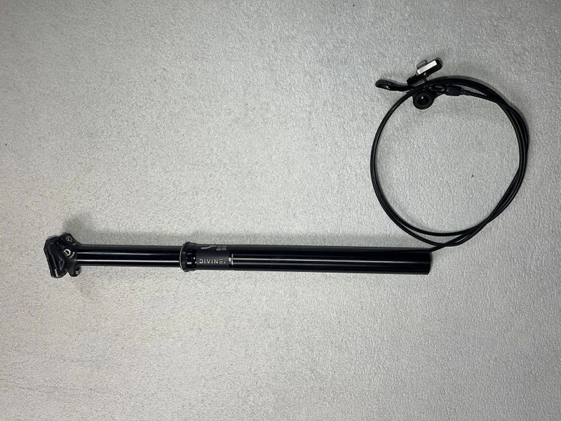 Teleskopická sedlovka BikeYoke Divine SL 125mm, ø 30,9 mm, páčka, bovden, lanko