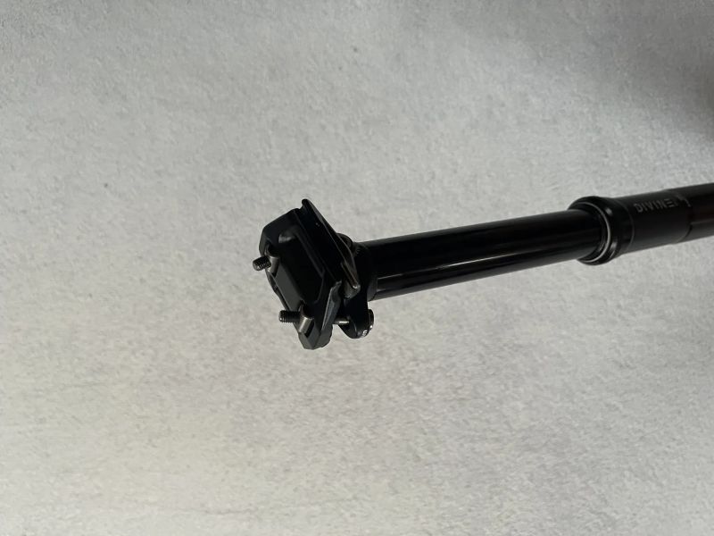 Teleskopická sedlovka BikeYoke Divine SL 125mm, ø 30,9 mm, páčka, bovden, lanko