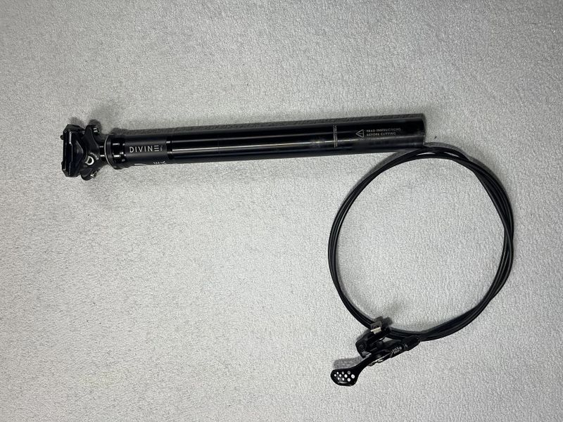 Teleskopická sedlovka BikeYoke Divine SL 125mm, ø 30,9 mm, páčka, bovden, lanko