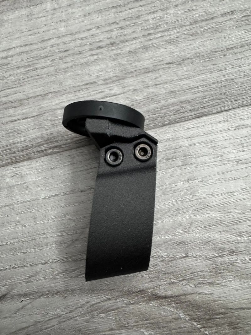 DRŽÁK GARMIN VARIA na Specialized SL8