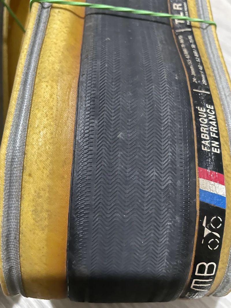 FMB cobbles 29 700x29c 2ks