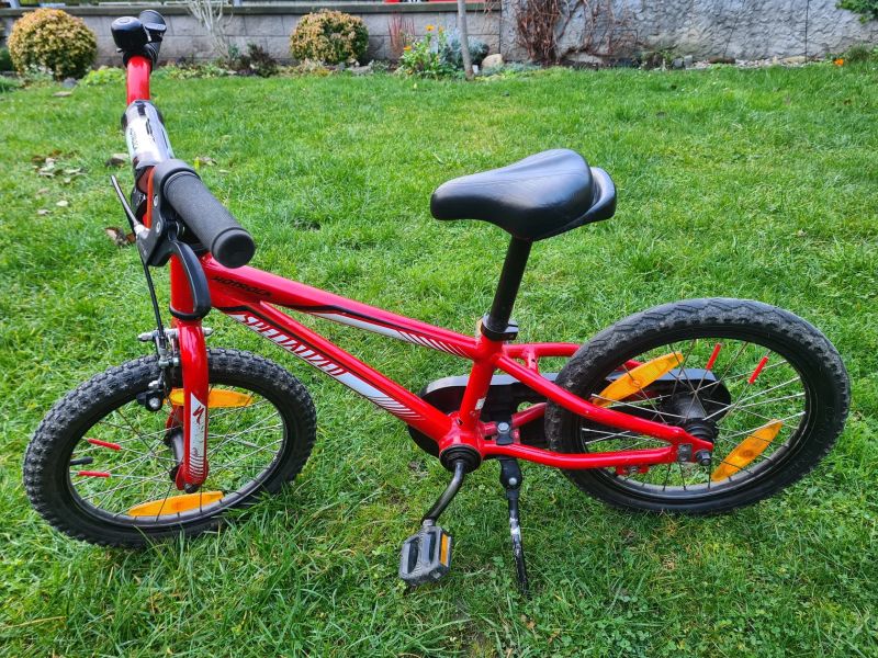 Specialized Hotrock 16"