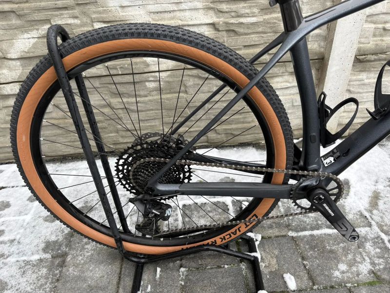 Scott Scale 940 < 500 km