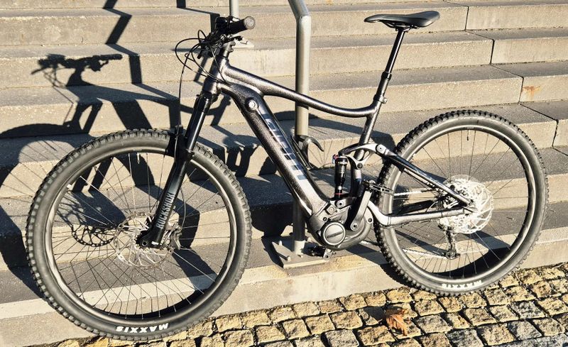 Giant GIANT STANCE E+1 PRO 29