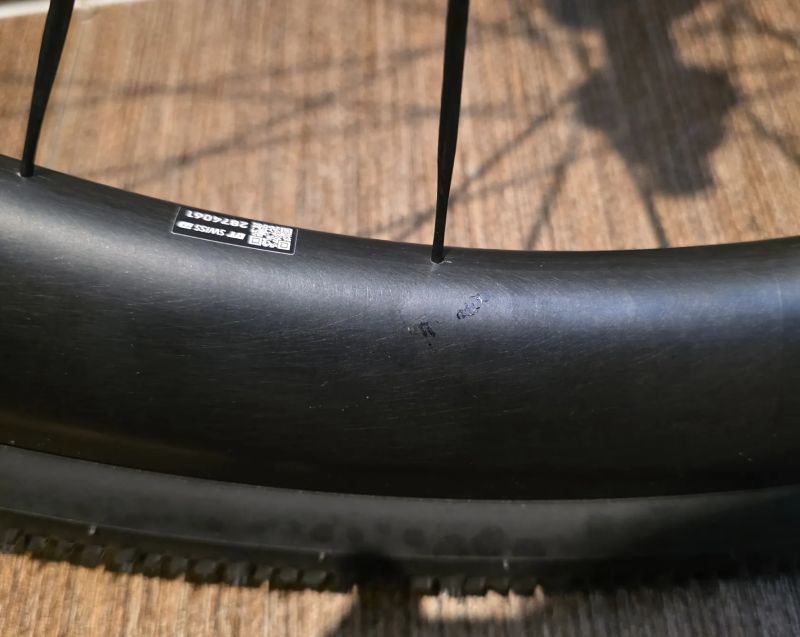 Sada kol DT Swiss GRC 1100 DICUT db 50 (SRAM XDR), pláště Schwalbe G-One RS Pro