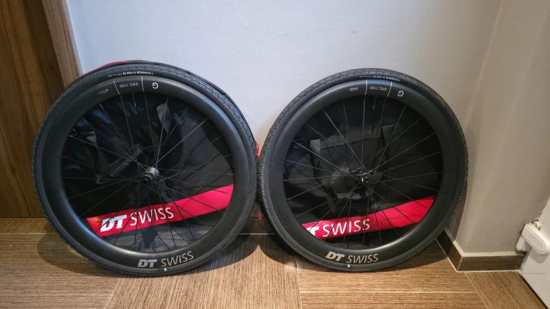 Sada kol DT Swiss GRC 1100 DICUT db 50 (SRAM XDR), pláště Schwalbe G-One RS Pro