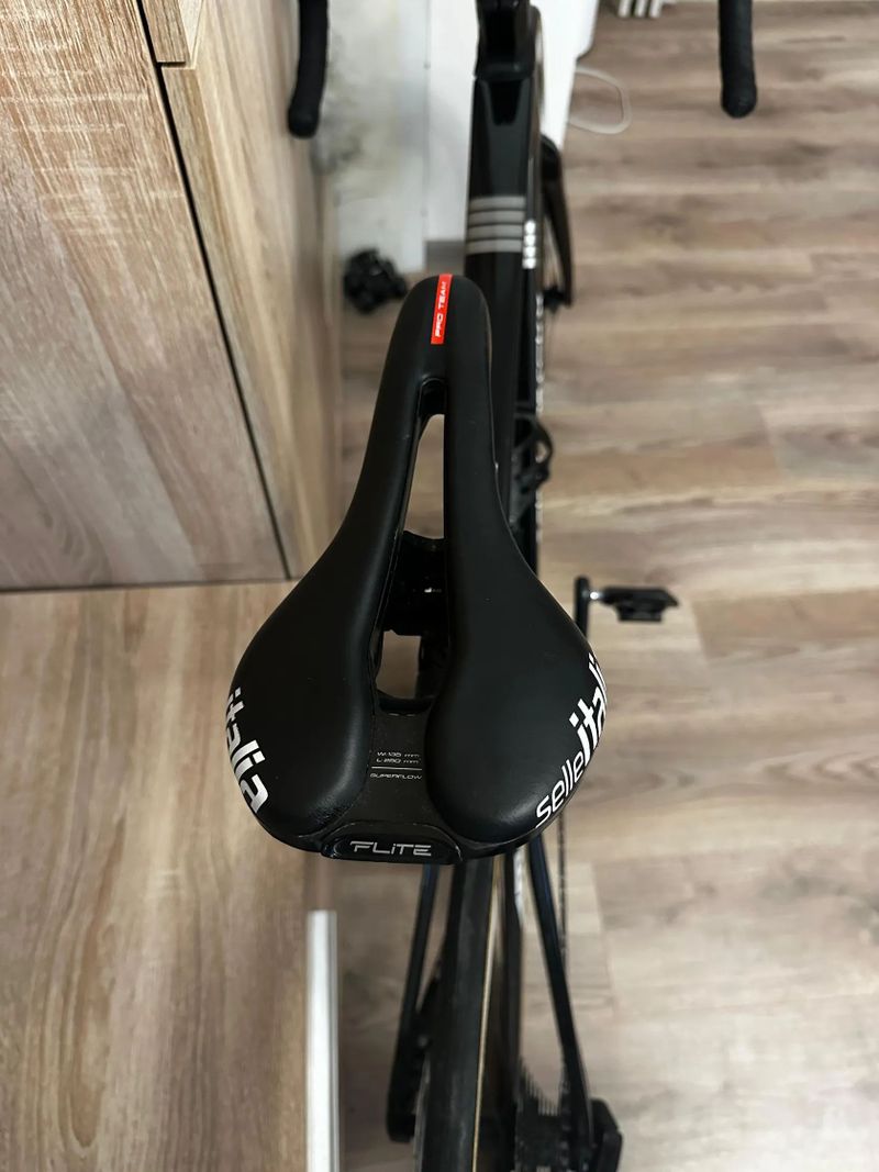 Eddy Merckx 525, Shimano DI2 2x12, FFWD Ryot 44 (160-175cm)