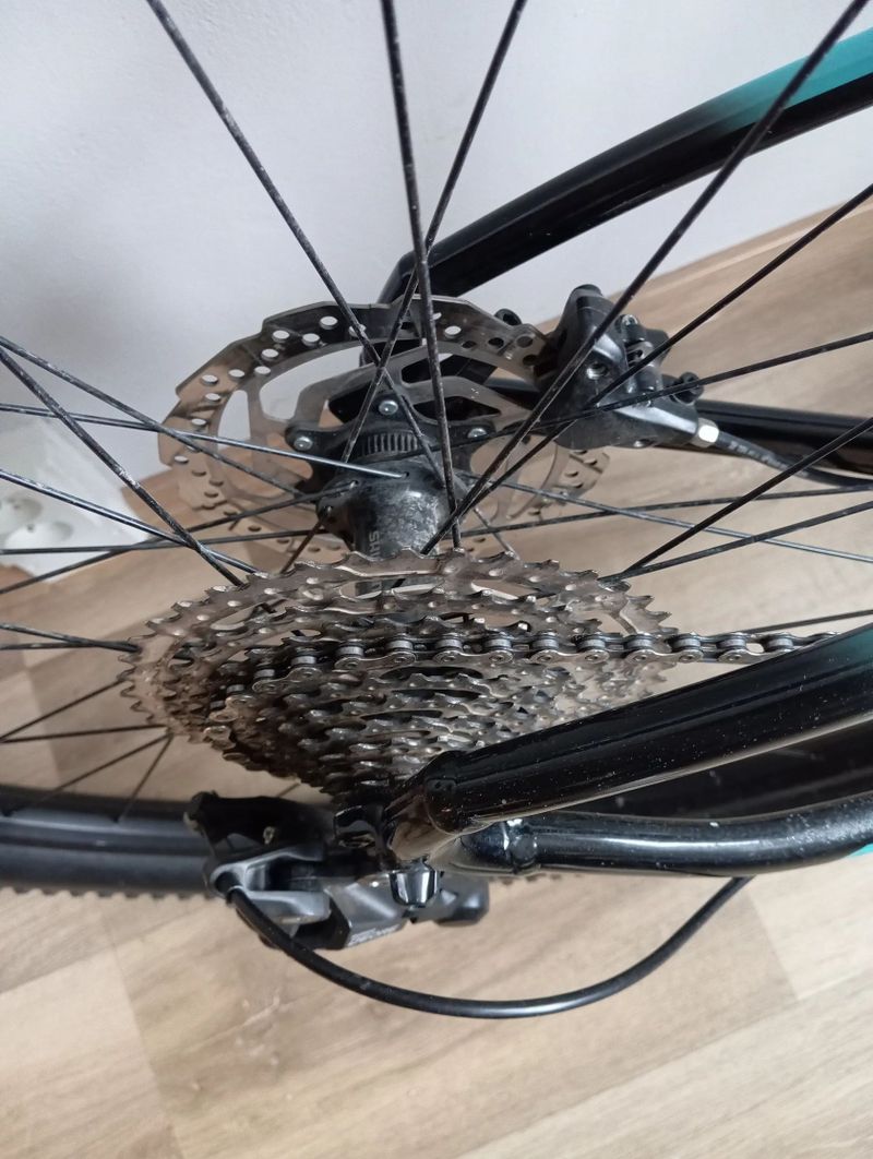 Horské kolo GT avalanche comp 29