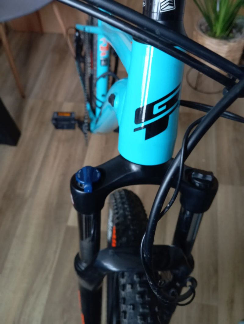 Horské kolo GT avalanche comp 29