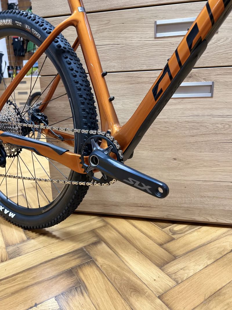 Giant Giant XTC Advanced 29 2 vel. L