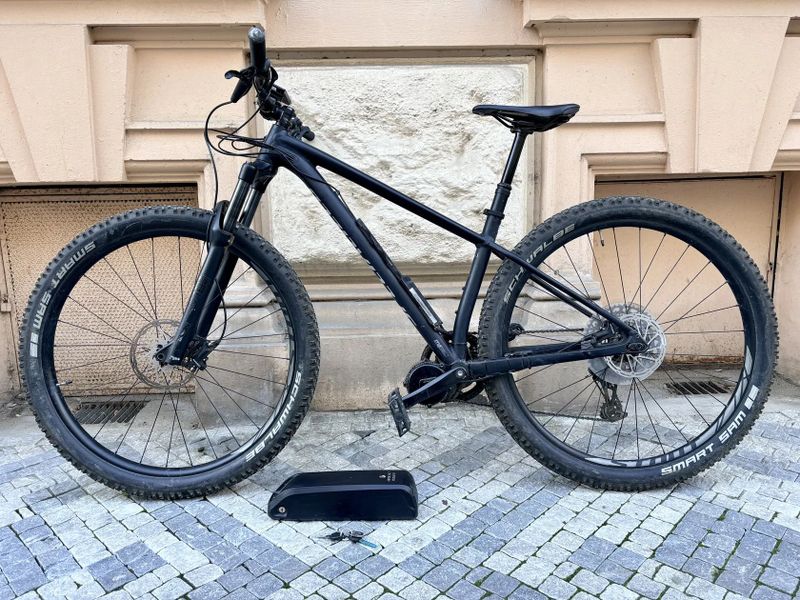 2020 Specialized Fuse Comp 29 – Profesionálně přestavěné elektrokolo (Apache Power systém)
